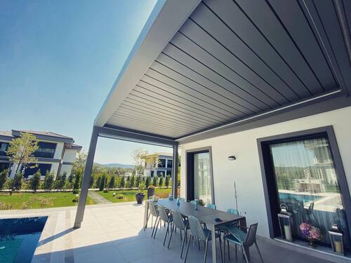 leafawning_1595598374_2360372704455759381_5571069908